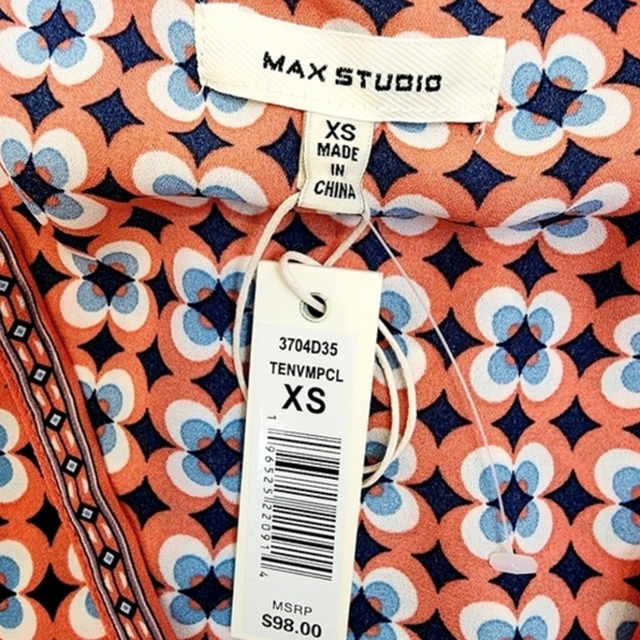 Max Studio Short Sleeve Floral Tie Waistline Blouse - Picture 6 of 9